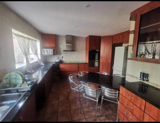 1 BEDROOM PROPERTY TO RENT IN WIERDA PARK